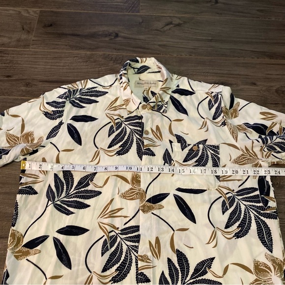Molokai / Lanikai Vintage 100% Rayon Shirt -White and Navy palms Hawaiian shirt - Picture 5 of 7